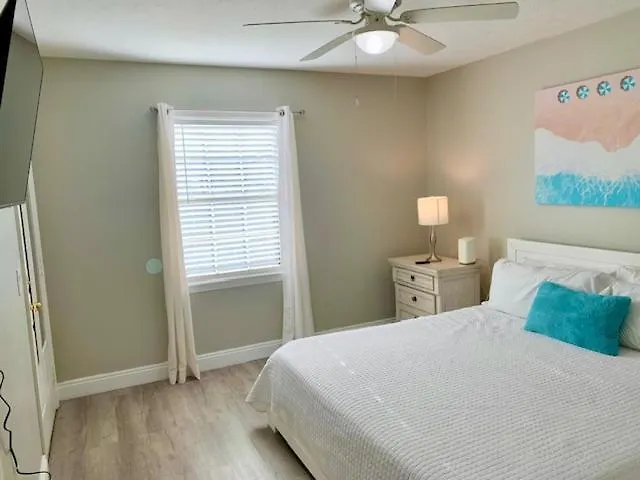 Holiday home Adorable Beach Bungalow , Just Steps Away! Panama City Beach